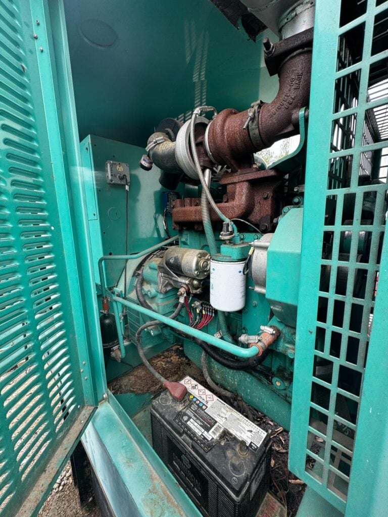 60 KW Cummins #DGCB, diesel generator set, weatherproof enclosure, 277/480 Volts, 617.2 hours - Image 10