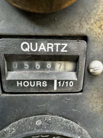 20 KW Cummins Onan #20ES, gas generator set, Ford engine, weatherproof enclosure, 277/480 Volts, 558.7 hours - Image 9