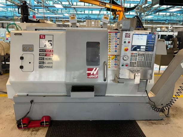 Haas #TL-15B, CNC Lathe, 21.6" swing, 8.2" turning diameter, 7.5" X, 17.5" Z, 8-station turret, 3" bar, 30 - Image 2