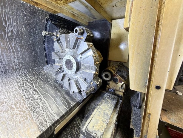 Okuma #Genos-L400, CNC Lathe, 20.4" swing, 15.3" turning diameter, 22" centers, 10" chuck, 2.6" bar, 3000 - Image 8