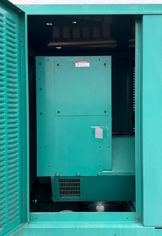 125 KW Cummins Onan #DGDK, Diesel Generator, 277/480 Volt, 1427 hours, 2006 - Image 7