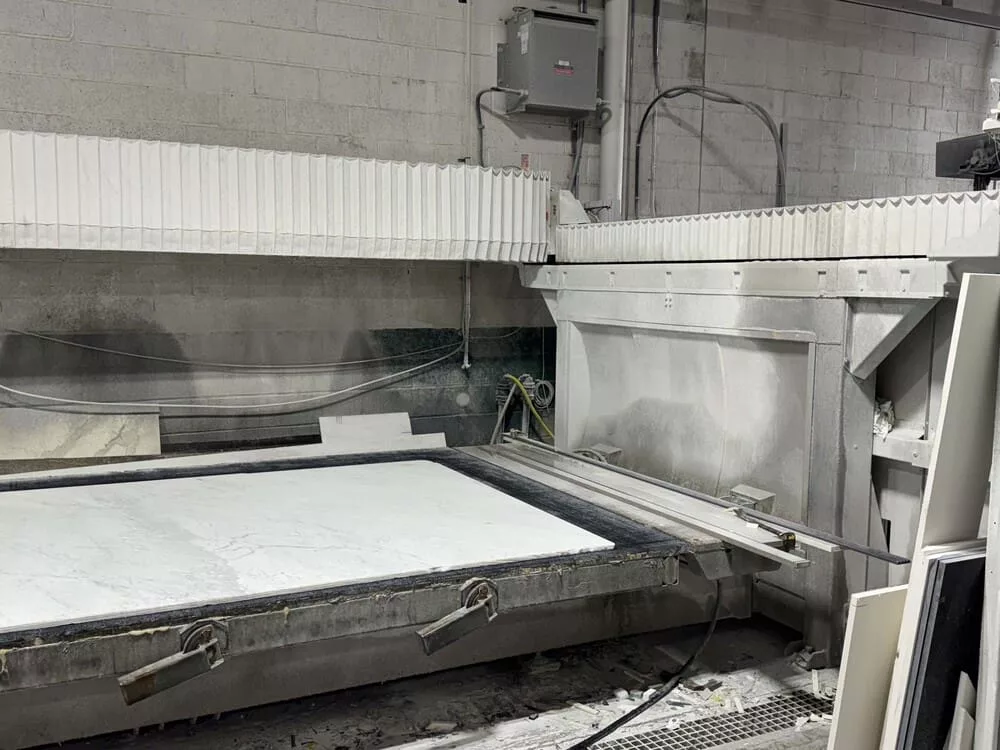 Denver #Tecnika-5, 5-Axis CNC Work Center, 98.42" X, 105.71" Y, 17.5 HP, 4000 RPM blade, 2020 - Image 6