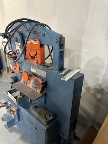 Scotchman #50514, Ironworker, 50 ton, 6" throat depth, 1-1/4" punch capacity, 2016 - Image 5
