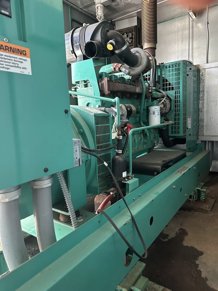 100 KW Cummins #100DGDB, Diesel Generator Set, 208 Volts, 1800 RPM, 2003 - Image 4