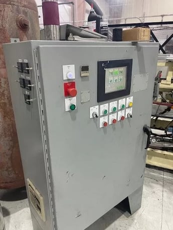 Brown #2525, Thermoformer, 25" x 25" max. mold size, 72" oven, 72 ton trim press, 1998 - Image 9