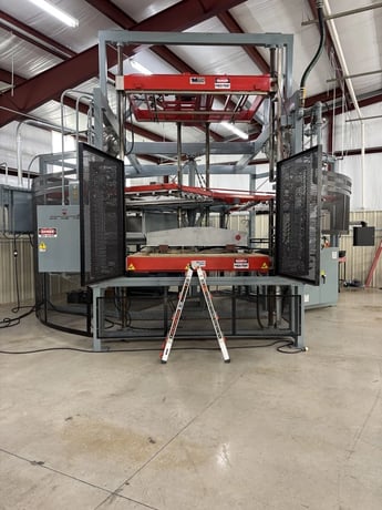 Maac #57R3, Thermoformer, 60" x 74" max. mold size - Image 1