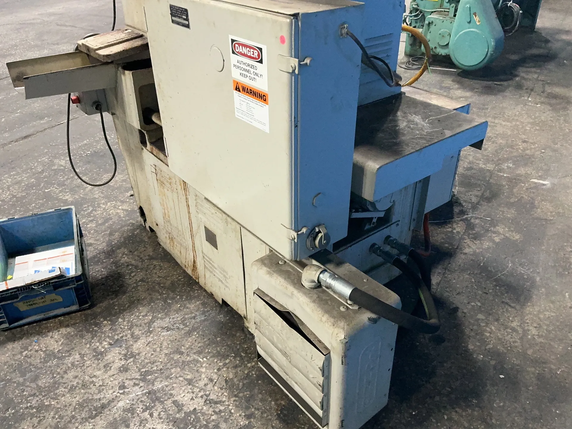 8" x 24" Brown & Sharpe #824, surface grinder - Image 6