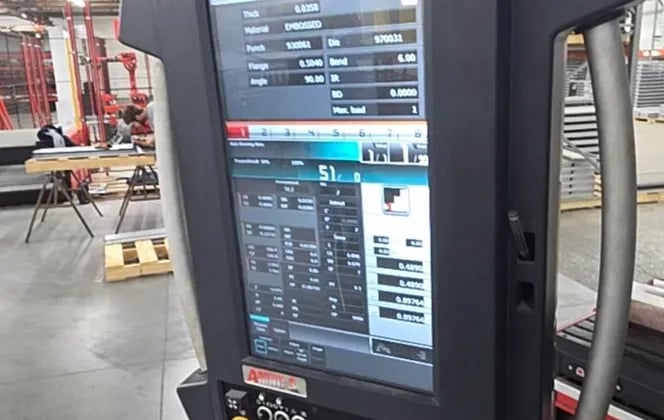 243 Ton, Amada #HRB2204, hydraulic press brake, 2022 - Image 2
