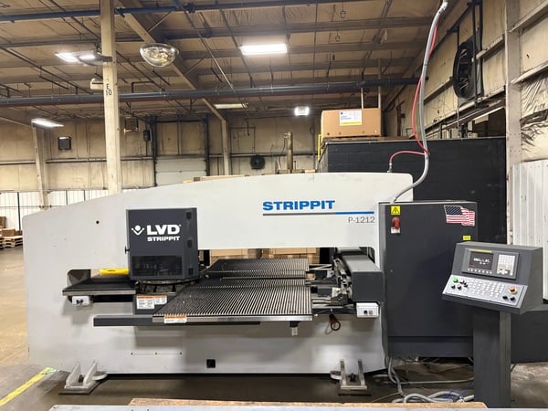 20 Ton LVD Strippit #P-1212, press, 49" x49", 0.25" thick, 2012 - Image 1