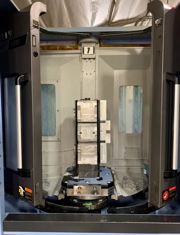 Daewoo Doosan #NHP-4000, horizontal machining center, 15.75" pallet, 22" X, 25.2" Y, 26" Z, 15000 RPM, 60 - Image 2
