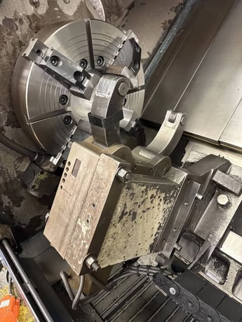 Doosan #Puma-700LM, CNC lathe, 40.5" swing, 7.1" bar, 32" chuck, 126" centers, 12 station turret, live - Image 5