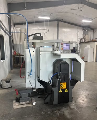 Haas #TL-1, CNC toolroom lathe, 20" swing, 1.1" bar, 8" chuck, 30" centers, 16" turning diameter, 4 station - Image 2