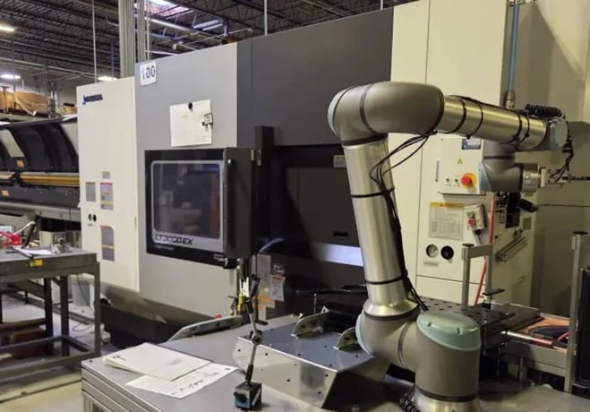 Okuma #LT3000-EX-3T3MY, CNC lathe, 21.6" swing, 3.5" bar, 8" chuck, 34" centers, 16 station turret, live - Image 2