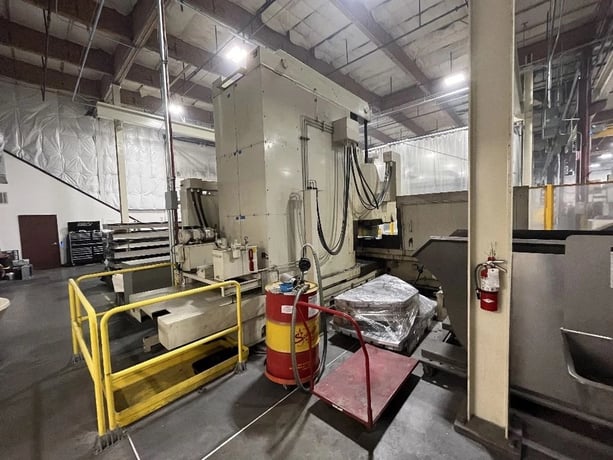 SNK #FSP-120V, vertical machining center, 120" X, 50" Y, 24" Z, 4,000 RPM, 40 automatic tool changer, BT 50 - Image 7