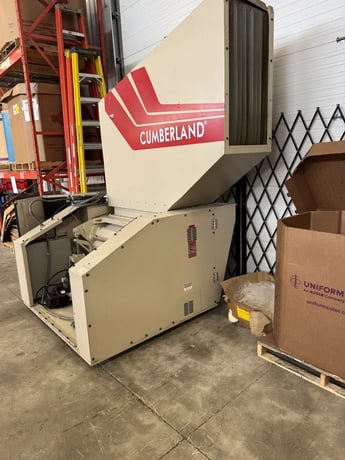 16" x 40" Cumberland #1640X, granulator, 3 rotor knives, 2 bed knives, 50 HP, 5/16" screen, 480 V., 3 Phase - Image 2
