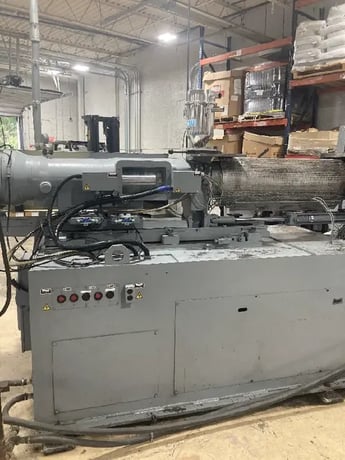 400 Ton, 41 oz., Nissei #FN7000-100A, injection molding machine, 28.93" tie bars, 41.5" platen, 2-13/16" - Image 4