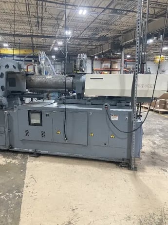 400 Ton, 41 oz., Nissei #FN7000-100A, injection molding machine, 28.93" tie bars, 41.5" platen, 2-13/16" - Image 6