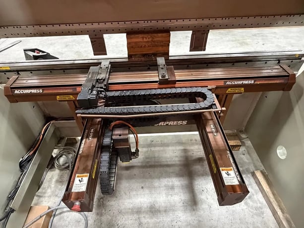 120 Ton, Accurpress #Edge-41208, hydraulic press brake, 8' overall, 78" between housing, 10" stroke, 15.85" - Image 6