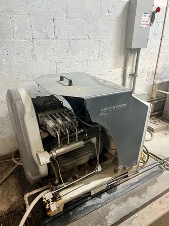 Flow #Mach-200-4020-Pivot, waterjet, 6.6' x 13.1' table, 30 HP, 60,000 PSI., 8" Z travel, FlowExpert control - Image 6