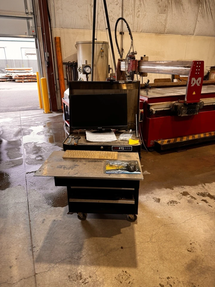 Omax #Maxiem-2040, waterjet, 6.5' x 13.1' table, 40 HP, 50,000 PSI., Omax control, 500 IPM cutting speed, 2013 - Image 9