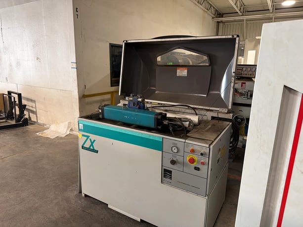 Flow #Waterknife-7X, waterjet intensifier pump, 50 HP, 60,000 PSI., 5,800 hours, 2022 - Image 2