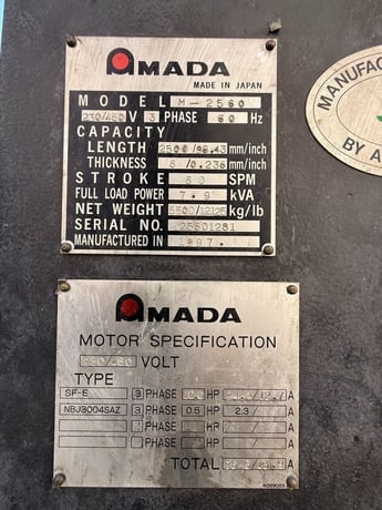 1/4" x 8' Amada #M-2560, mechanical power squaring shear, 7.5 HP, 60 SPM, programmable back gauge, squaring - Image 6