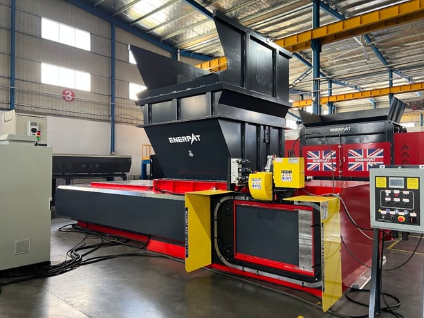 Enerpat, Automatic 2-Ram Aluminum Cans Baler, Heavy Duty 74 HP Recycling Baler, 62" x 46" x 30" Bale Size - Image 1
