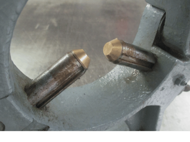 14" -15" Lathe steady rest, 4-3/8" opening & brass adjustable tips (YMC) - Image 8