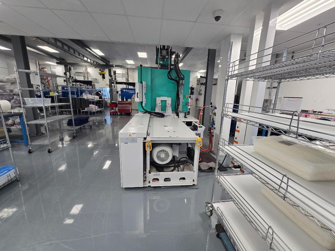 100 Ton, 3.4 oz., Arburg #1200T-1000-290, vertical clamp injection molding machine, new 25mm screw, low - Image 6