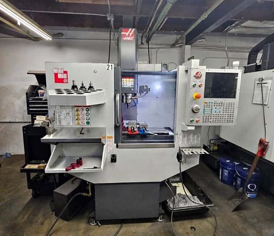 Haas #Mini-Mill, CNC 3-Axis Vertical Machining Center, 16" X, 12" Y, 10" Z, 28.75" x 12" table, 7.5 HP, 6000 - Image 1