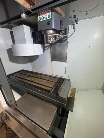 Haas #Mini-Mill, CNC Vertical Machining Center, 16" X, 12" Y, 10" Z, 36" x 12" table, 7.5 HP, 6000 RPM, CAT - Image 5