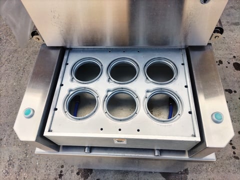 XtraVac, 6-Station Semi-Automatic Tray Sealer, Stainless Steel, roll-fed film system - Image 4