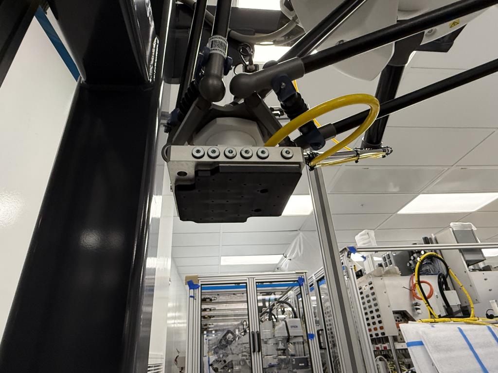 ABB IRC5 FlexPicker, industrial robot, with controller - Image 5