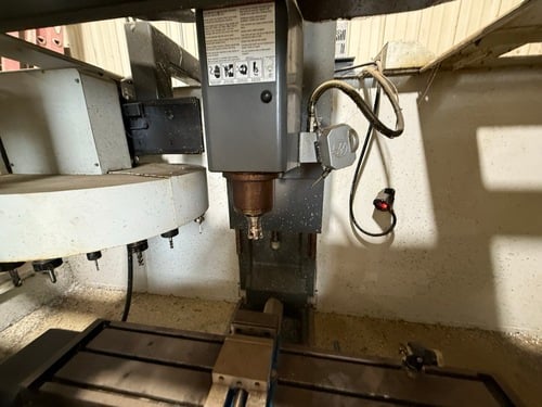 Haas #TM-2P, CNC vertical machining center, 10 automatic tool changer, 40" X, 16" Y, 16" Z, 6000 RPM, 7.5 HP - Image 2