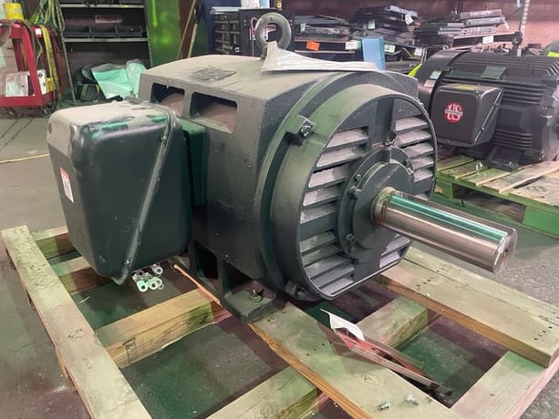 200 HP 1200 RPM Toshiba, Frame 505UZ, Drip-Proof Ball Bearing, 460 Volts, New Surplus - Image 2