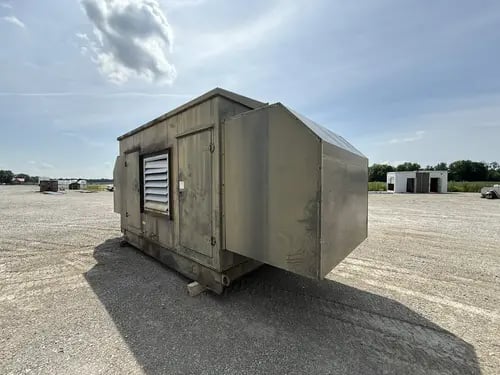 600 KW Caterpillar #3412, diesel generator set, 480 Volts, 3-phase, 890 HP @ 1800 RPM, weatherproof - Image 8