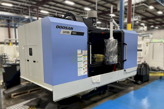 Daewoo Doosan #DNM-750II, CNC vertical machining center, Fanuc I Series Plus Control, 64" X, 30" Y, 26" Z - Image 1