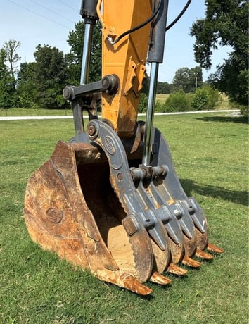 Case CX250C, Excavator, 177 HP Isuzu diesel engine, 56,000 lb. operating weight, 1,364 hours, 2022 - Image 4
