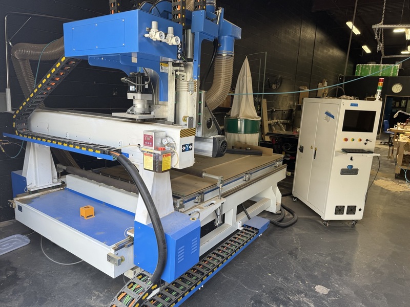 Blue Elephant #ELE-1325A-TC, CNC Woodworking Router, 51.2" x 98.4" x 15.7" working area, 15.75" saw blade - Image 1