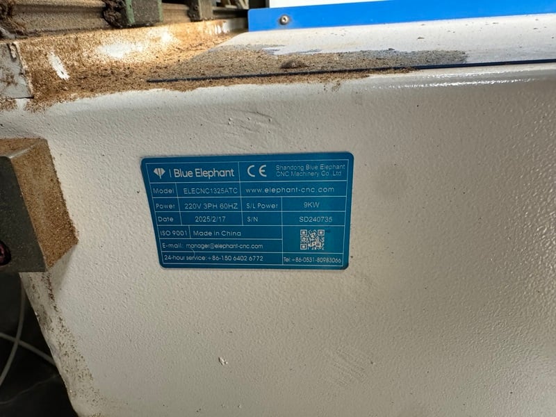 Blue Elephant #ELE-1325A-TC, CNC Woodworking Router, 51.2" x 98.4" x 15.7" working area, 15.75" saw blade - Image 3