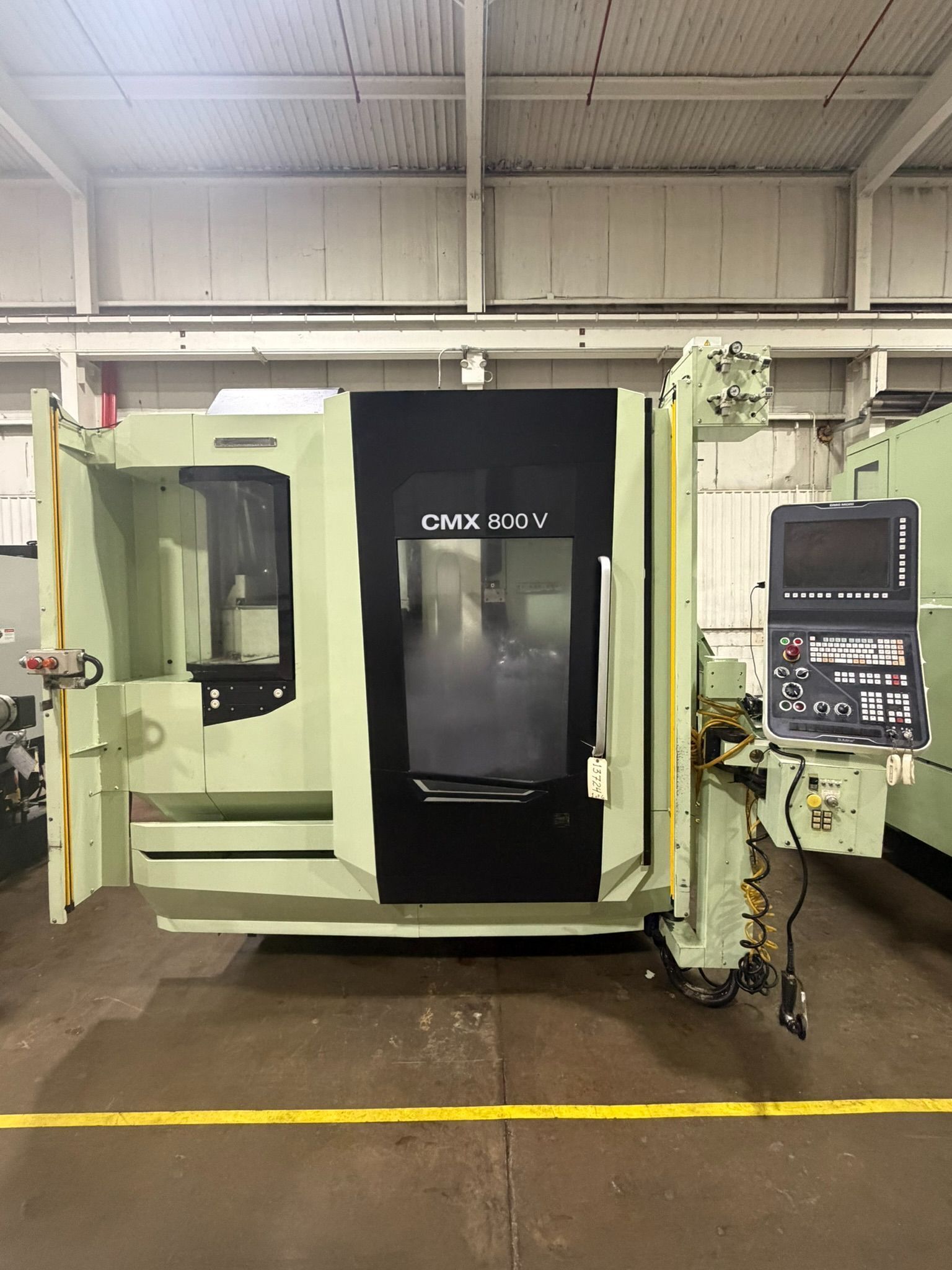 DMG Mori Seiki #CMX-800V, 3-Axis CNC Vertical Machining Center, 31.5" X, 22" Y, 20.1" Z, 43.3" x 22" table - Image 1