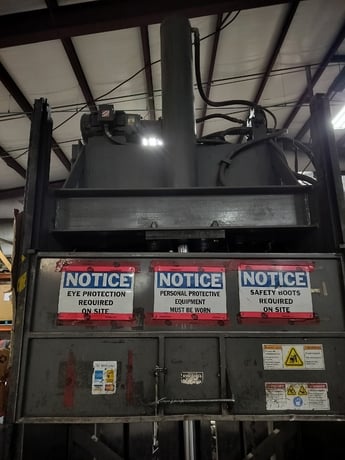 75" width x 47" D x 148" H Harris Selco #VNF-5, Vertical Baler, 8" cylinder, 2008 - Image 2