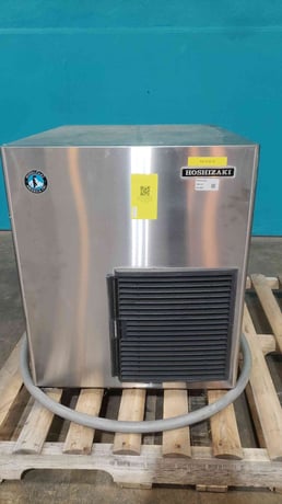 Hoshizaki #F-1001MWH, Water Cooled Flake Ice Machine Head, 970 lb./day, 208-230 V., 1PH - Image 1