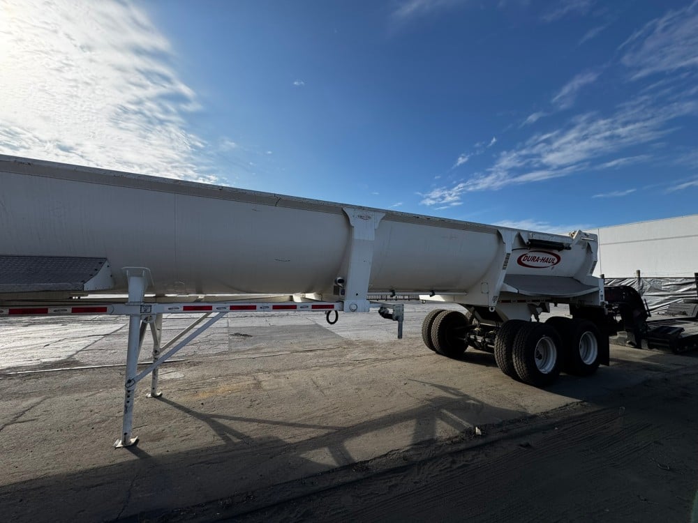 Dura, Haul End Dump Trailer 4' x102", 2022 - Image 8