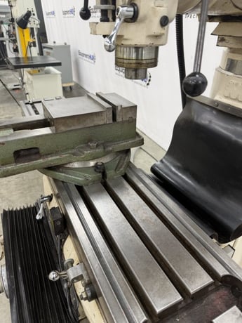 Birmingham #BPS-1649, vertical milling machine, 9" x49" table, 3 HP, AcuRite digital read out, power feed - Image 6