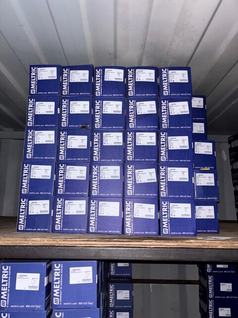 Meltric DS60 receptacles, (263 available) - Image 2