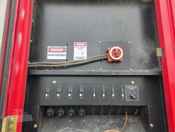 400 KW Baldor #433PSL6370, Towable Diesel Generator Set, John Deere 6135HG-95 engine, 3PH, Tier 4I, 4494 hours - Image 7