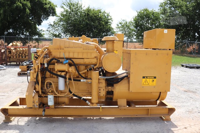 200 KW Caterpillar #SR-4, Diesel Generator Set, 480 Volts, 3306B engine, 1800 RPM, 3PH, 981 hours, no radiator - Image 2