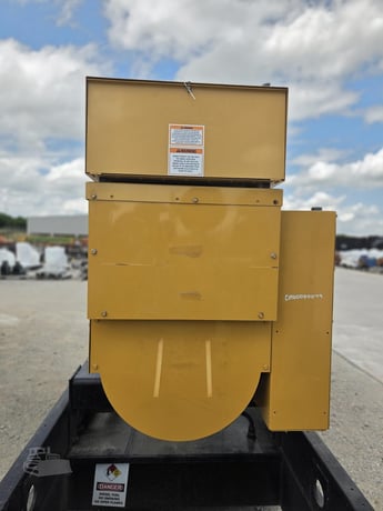 230 KW Caterpillar #3306, Diesel Generator Set, 480 Volts, 362 HP, 3PH, 417 hours, 1997 - Image 7