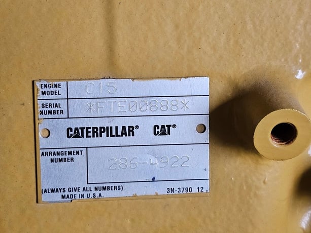 400 KW Caterpillar #LC6, Diesel Generator Set, 600 Volts, 1800 RPM, 536 HP, 600 amp main breaker, EMCP 4.2 - Image 2